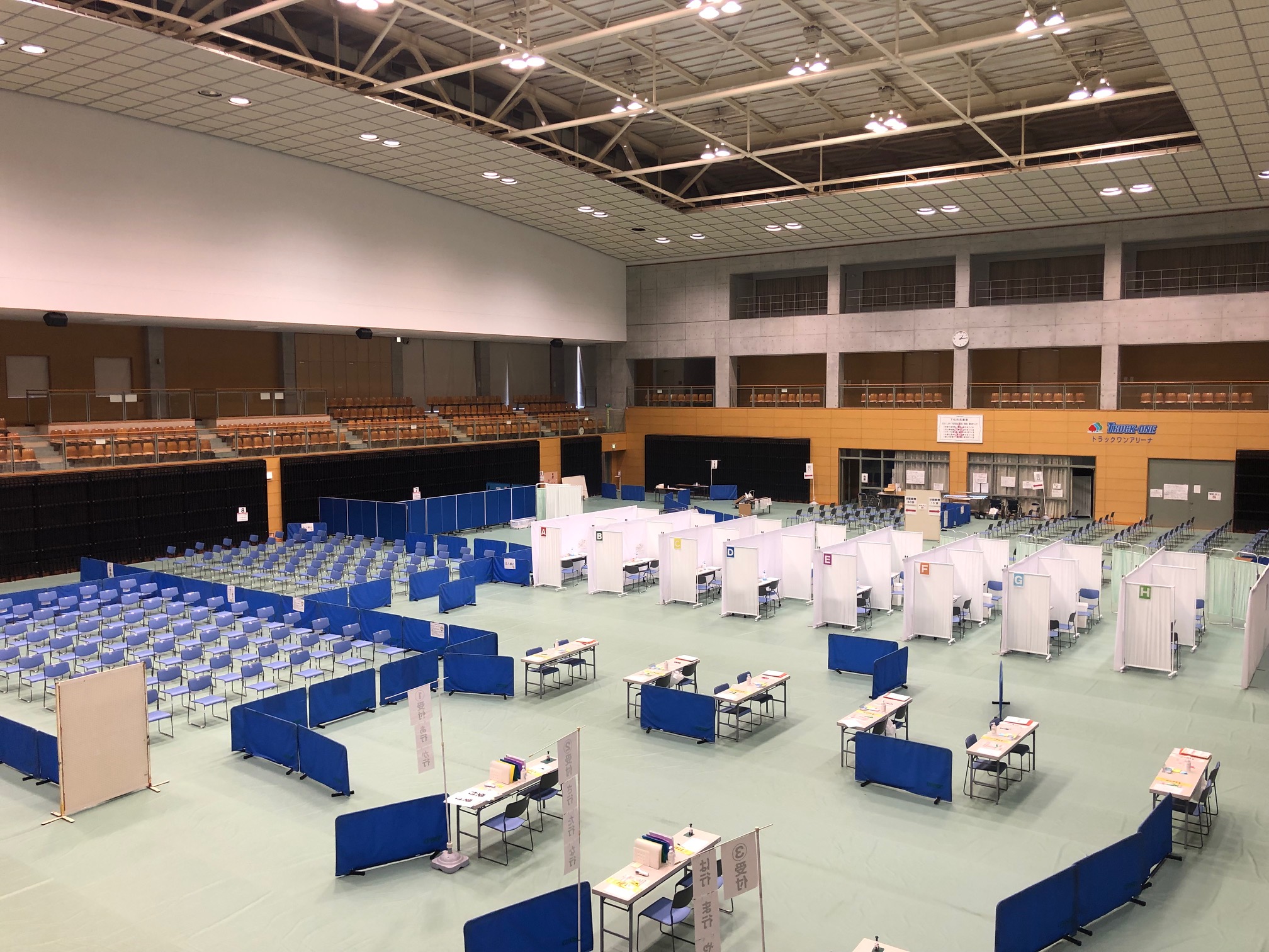 写真：会場設営
